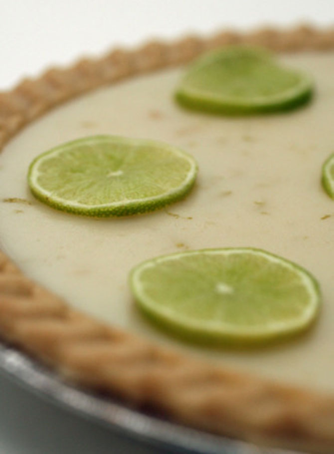 Latchkey Lime Pie – Post Punk Kitchen – Isa Chandra MoskowitzFacebookInstagramTwitterFacebookInstagramTwitter