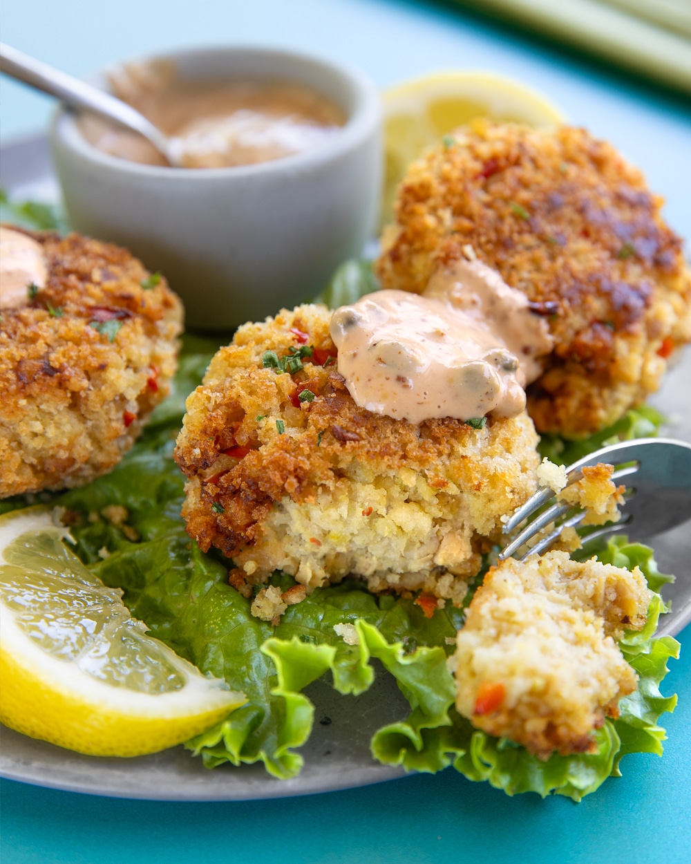 vegan crabcakes made with tempeh and served with a simple remoulade