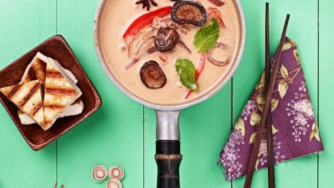 Vegan mushroom hot pot