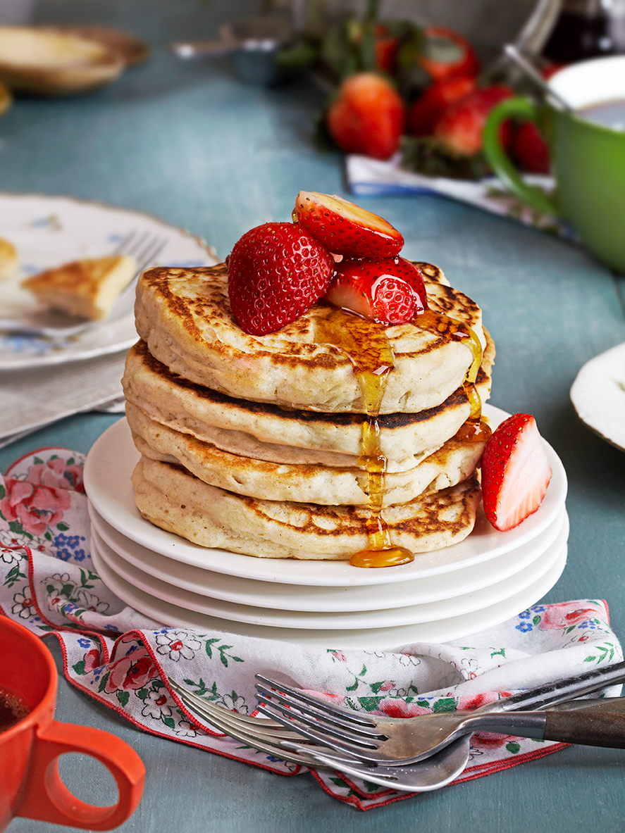 Vegan Puffy Pillow Pancakes