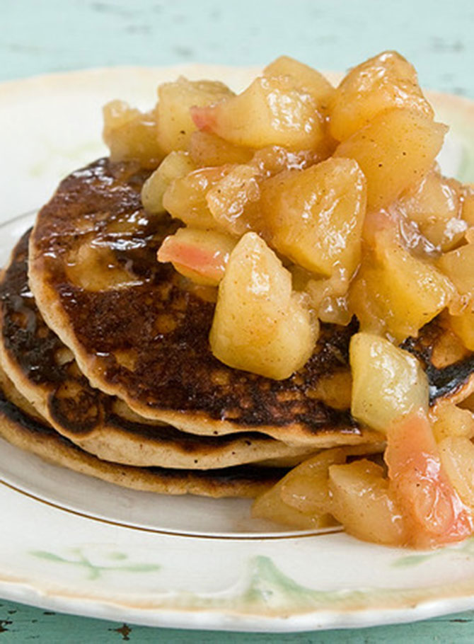 Apple Pie Pancakes – Post Punk Kitchen – Isa Chandra MoskowitzFacebookInstagramTwitterFacebookInstagramTwitter