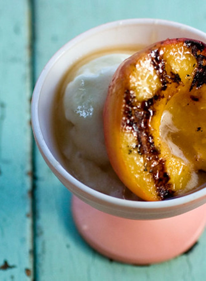 GrilledPeaches