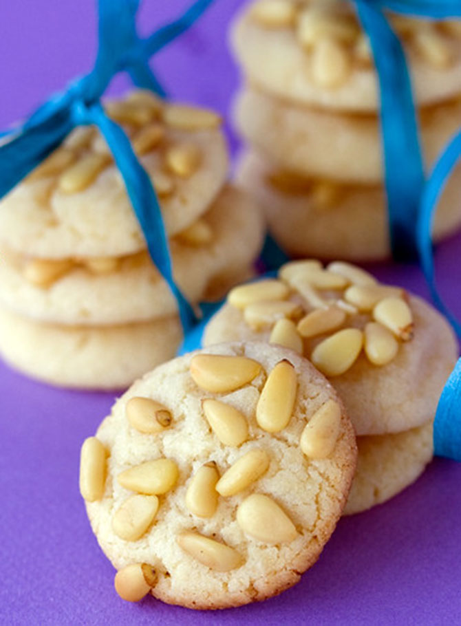 PignoliAlmondCookies