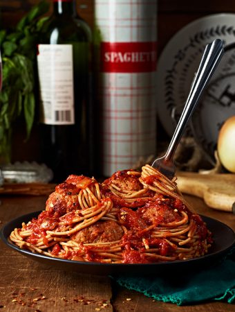 Vegan Meatballs & Spaghetti