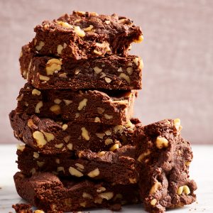 Easy Vegan Walnut Brownie