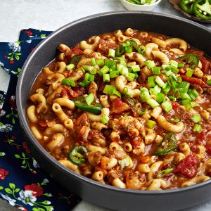 Vegan One Pot Chili Mac With Seitan