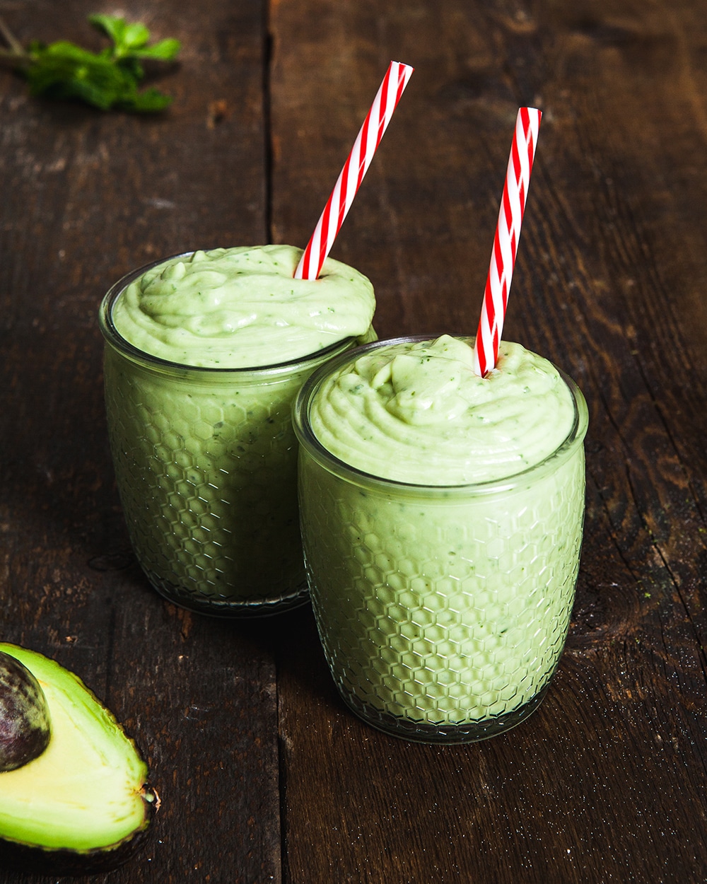 vegan shamrock shakes made with avocado, coconut milk and fresh mint