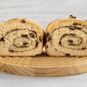 Cinnamon swirl raisin bread