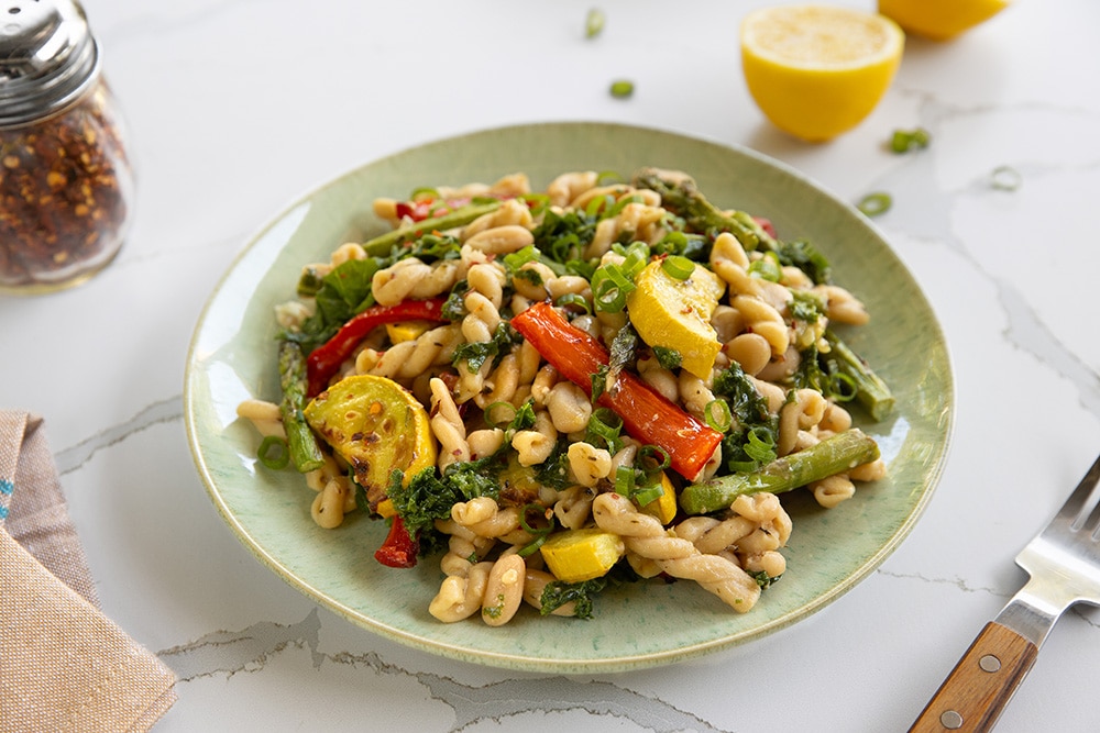 vegan lemon pasta primavera looking gorgeous